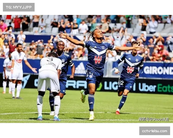 里昂1-1朗斯,法甲技术流与身体流球队再度难分高下 里昂1-1朗斯,法甲技术流与身体流球队再度难分高下